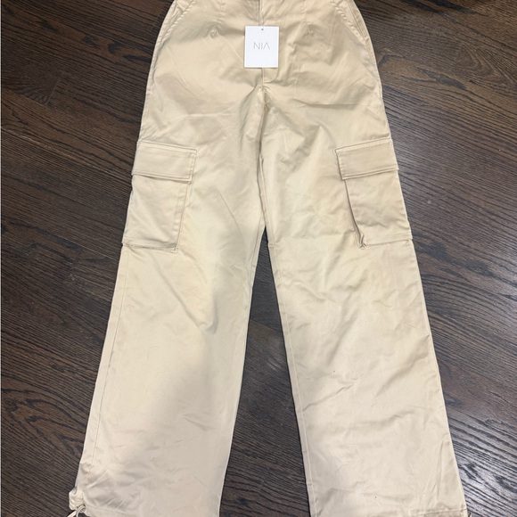 Nia Women’s Tan Cargo Pants XS